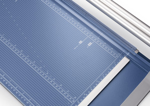 Vágógép Dahle 556 körkéses asztalméret: 1155x360mm