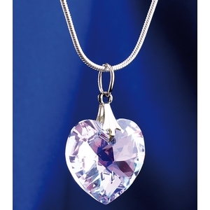 Nyaklánc, szív alakú Swarovski kristállyal, színjátszós fehér 18mm