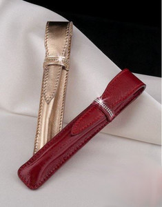Tolltok bőr, arany, 'MADE WITH SWAROVSKI ELEMENTS' 2 soros kristállyal díszítve 1 toll részére 15cm  ÚJ!